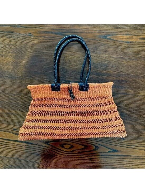 Handbags - Wicker hand bag